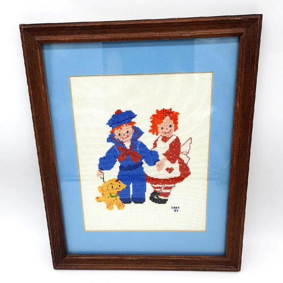 Vtg Raggedy Ann & Andy With Dog Arthur 12X15 Framed 1983 Needlepoint Picture - Picture 1 of 9